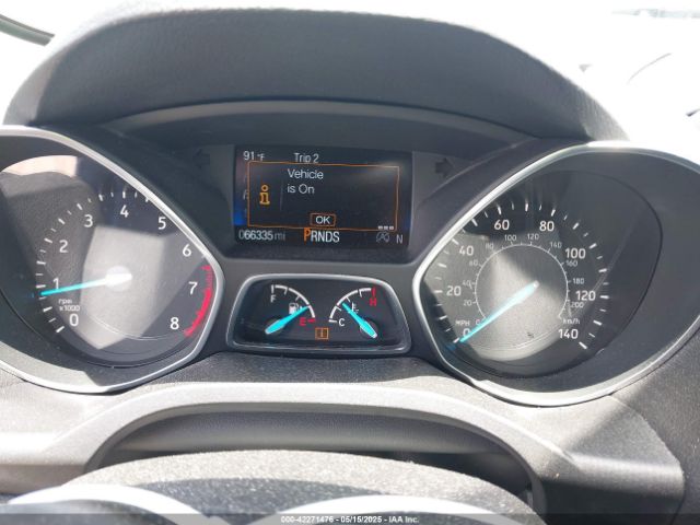 1FMCU0GD0KUB74569 Ford ESCAPE SE