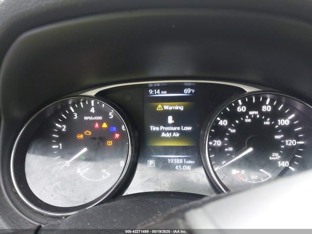 5N1AT2MT6FC785767 Nissan ROGUE S