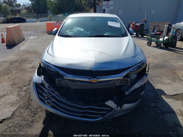 1G1ZD5ST2NF112893 Chevrolet Malibu Fwd Lt
