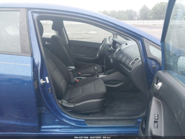 3KPFK4A75HE151376 KIA FORTE LX