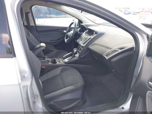 1FADP3K27EL113632 Ford FOCUS SE