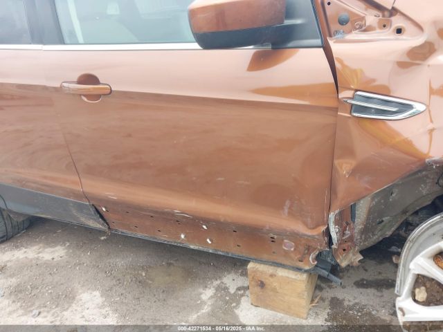 1FMCU9GD2HUB40534 Ford ESCAPE SE