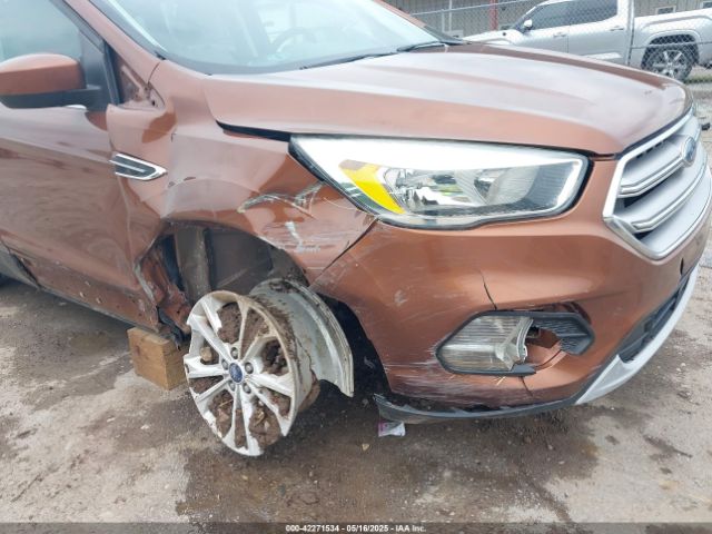 1FMCU9GD2HUB40534 Ford ESCAPE SE