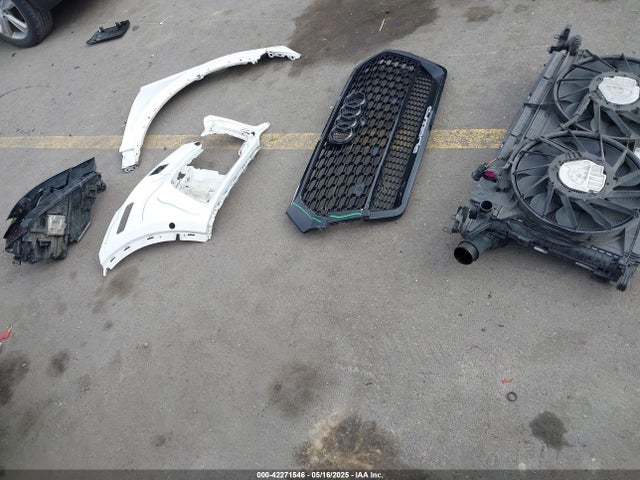 WA1C4AFY7K2015553 Audi 2019