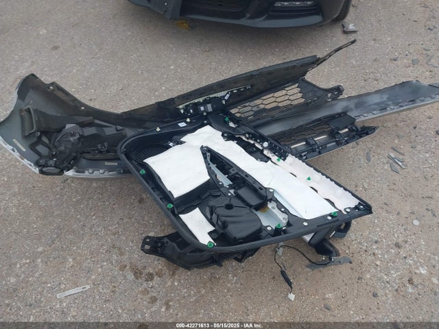 Продаж на аукціоні авто 2018 Honda Clarity Plug-in Hybrid, vin: JHMZC5F17JC020224, номер лоту: 42271613
