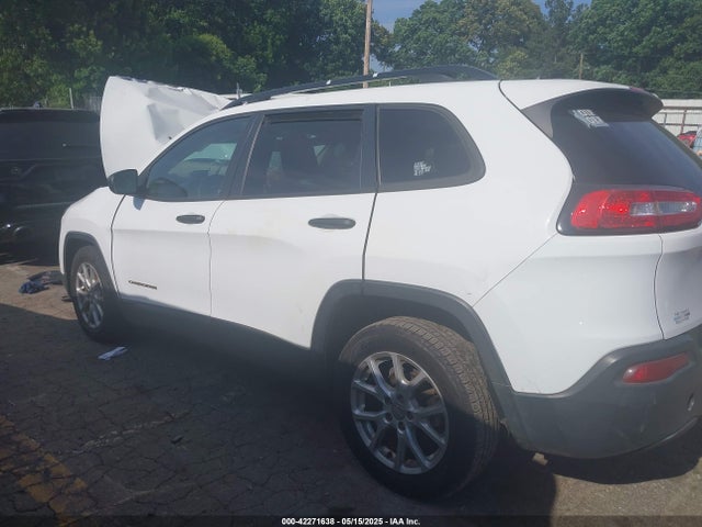 1C4PJLAB6HW669069 Jeep Cherokee Sport Fwd