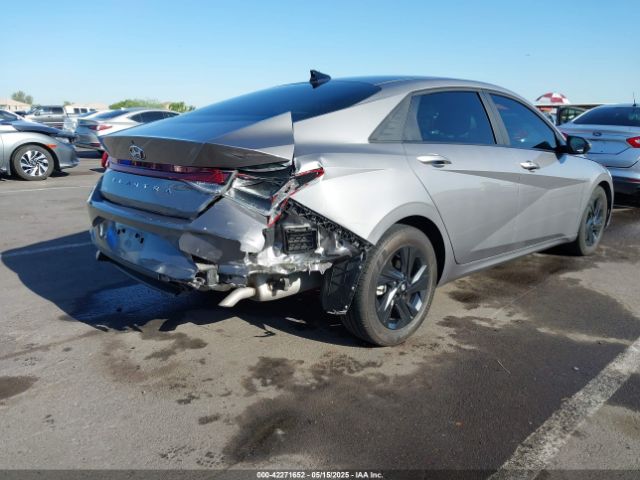 KMHLM4AG1NU292659 Hyundai ELANTRA SEL