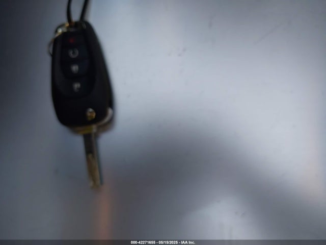 KL77LGE27RC126292 Chevrolet lih