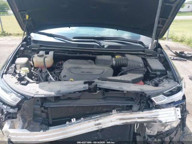 2C4RC1BG3NR146081 Chrysler Pacifica Touring L