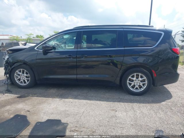 2C4RC1BG3NR146081 Chrysler Pacifica Touring L