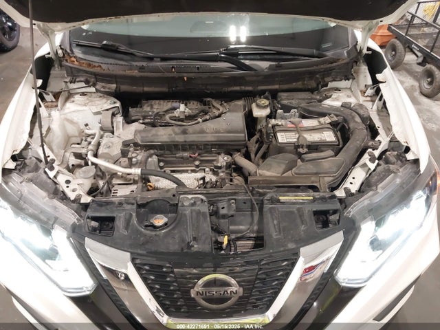 JN8AT2MV8HW256848 Nissan Rogue Sl