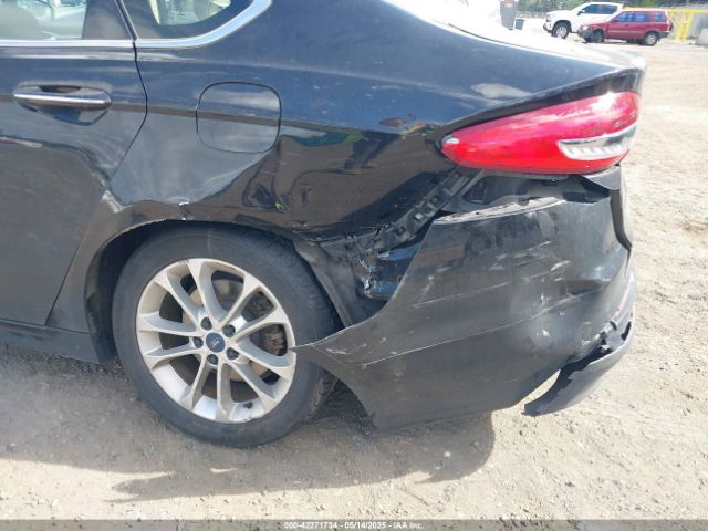 3FA6P0MU7KR220148 Ford Fusion Hybrid Sel