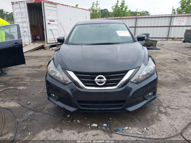 1N4BL3AP1JC219763 Nissan Altima 3.5 Sl