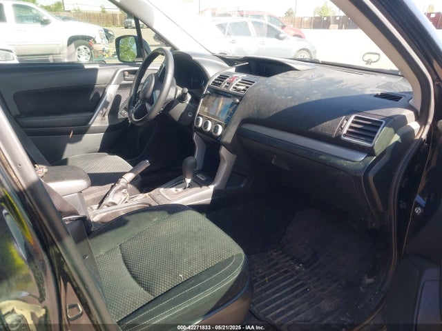JF2SJAGC0JH430305 Subaru Forester 2.5i Premium