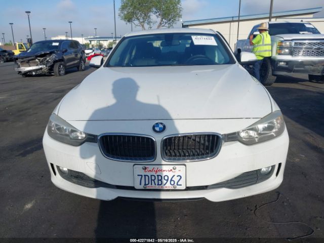WBA3B1G50ENS77267 BMW 320i