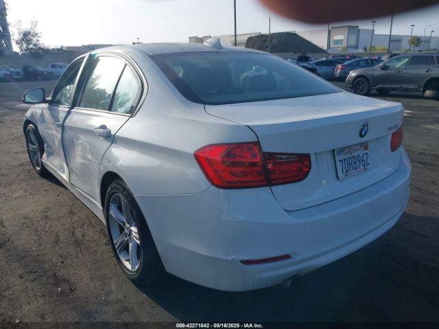 WBA3B1G50ENS77267 BMW 320i