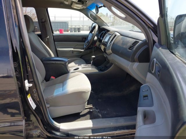 5TFJX4GN3EX027541 Toyota Tacoma Prerunner
