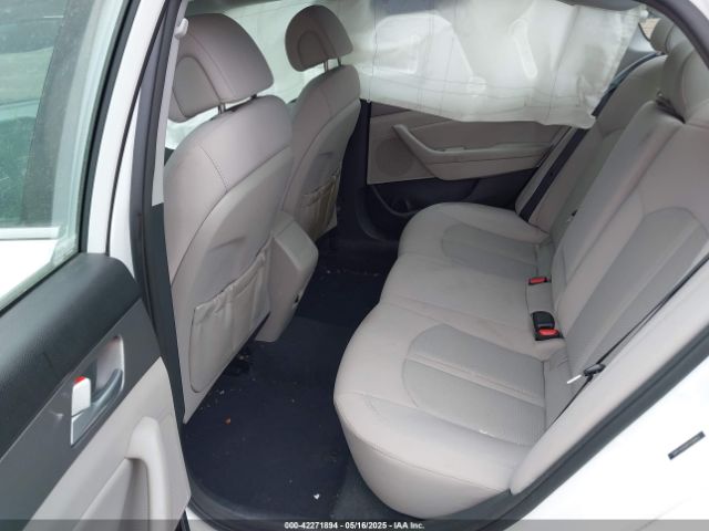 5NPE24AA0FH158963 Hyundai SONATA ECO