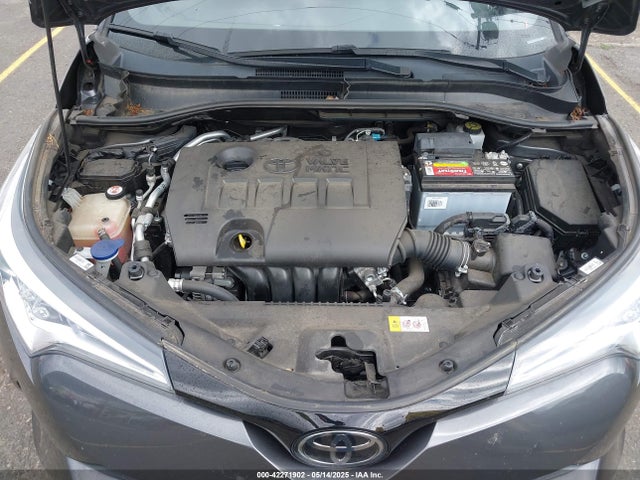 NMTKHMBX8JR023817 Toyota 3zr-fae