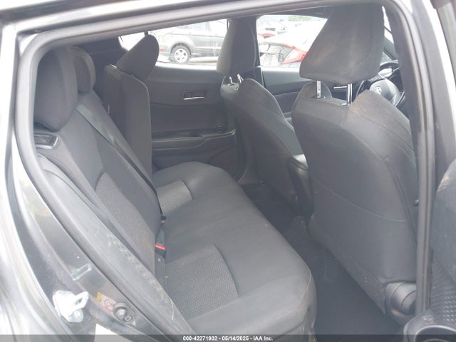 NMTKHMBX8JR023817 Toyota 3zr-fae