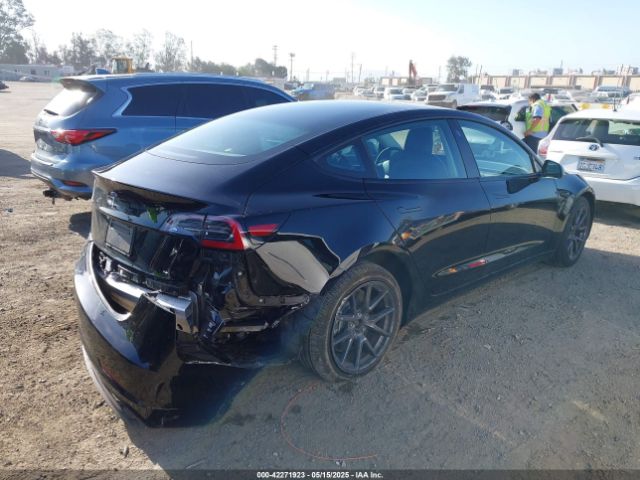 2021 TESLA MODEL 3 5YJ3E1EA4MF982032 Photo 3
