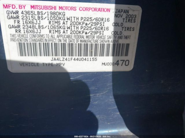 2004 MITSUBISHI OUTLANDER JA4LZ41F44U041155 Photo 8