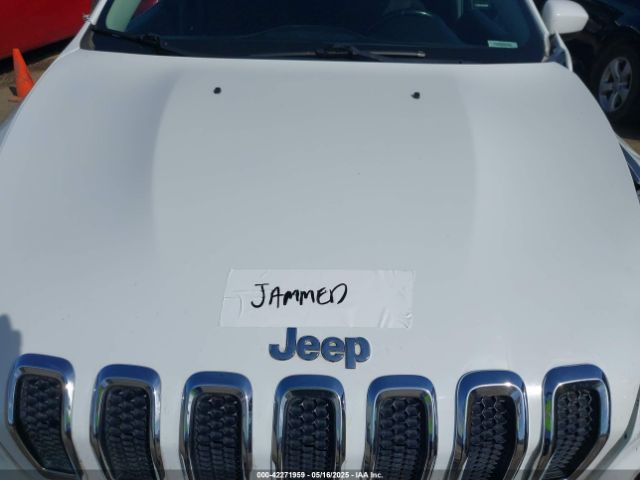1C4PJLCB7FW732710 Jeep Cherokee Latitude