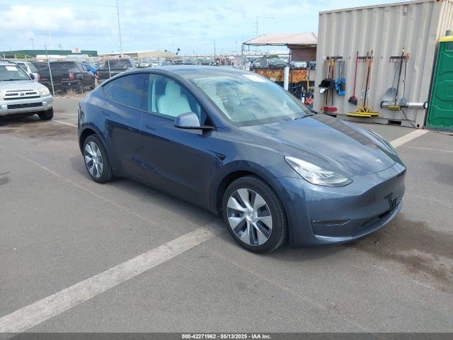 2021 TESLA MODEL Y 5YJYGDED1MF113898 Photo 0