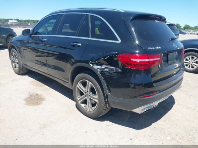 2018 MERCEDES-BENZ GLC 300 WDC0G4JB5JV021220 Photo 2