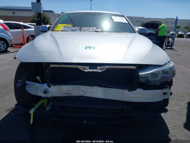 WBA8B9G57JNU96581 BMW 2018