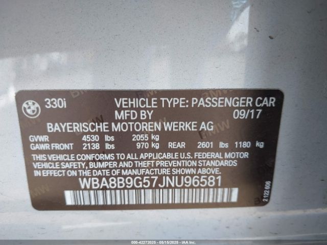 WBA8B9G57JNU96581 BMW 2018