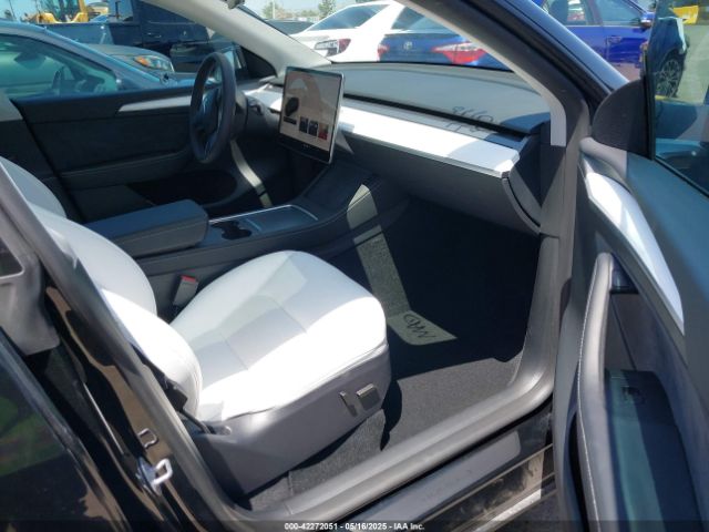 7SAYGDED9RF191453 Tesla 2024
