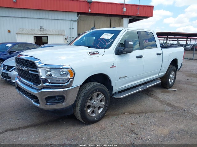 3C6UR5DL1RG338595 RAM 2500 Big Horn  4x4 6'4 Box