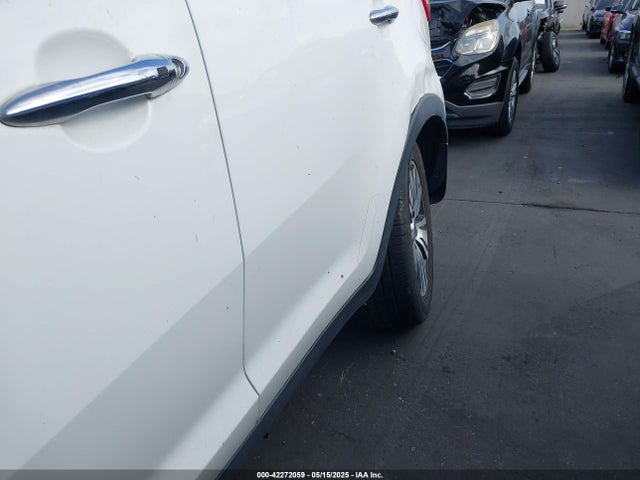 KNDPC3AC1G7806527 KIA Sportage Ex