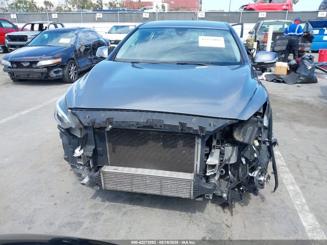 SJKCH5CP2JA004717 Infiniti Qx30 Pure