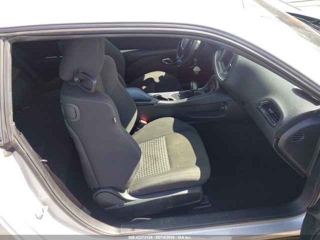 42272128 :رقم المزاد ، 2C3CDZJGXNH233246 vin ، 2022 Dodge Challenger Gt مزاد بيع