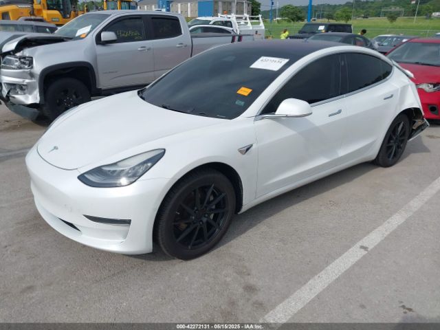 2019 TESLA MODEL 3 5YJ3E1EA0KF326701 Photo 1