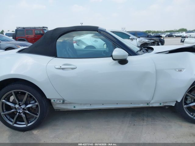JM1NDAD73J0200136 Mazda pe