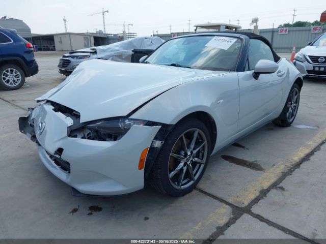 JM1NDAD73J0200136 Mazda pe