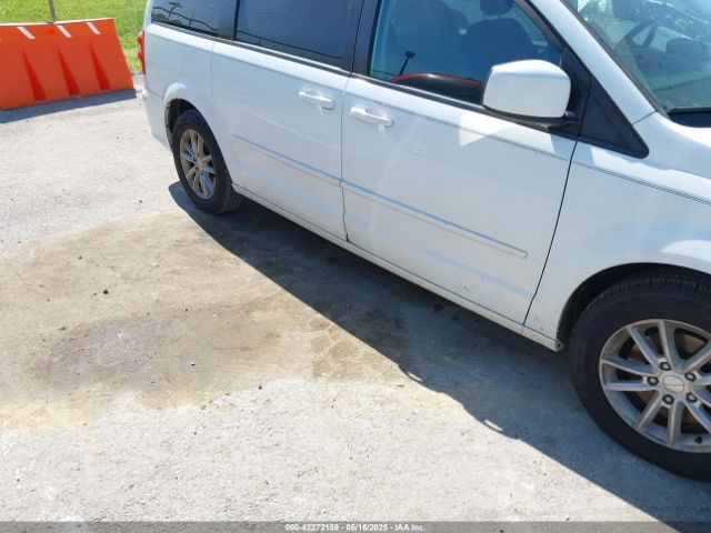 2C4RDGCG3FR668760 Dodge Grand Caravan Sxt
