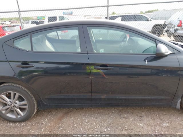 5NPD84LFXHH191863 Hyundai ELANTRA SE