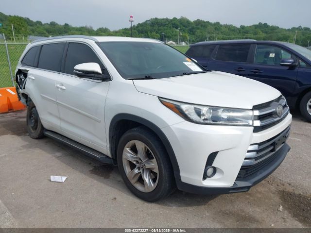 2017 TOYOTA HIGHLANDER 5TDDZRFH9HS389870