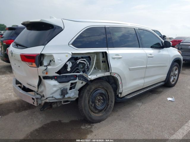 2017 TOYOTA HIGHLANDER 5TDDZRFH9HS389870 Photo 3