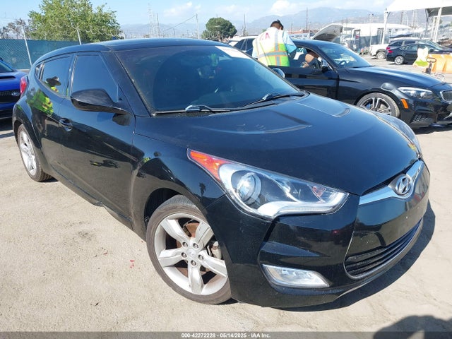 Продаж на аукціоні авто 2014 Hyundai Veloster Base W/red, vin: KMHTC6AD8EU190795, номер лоту: 42272228