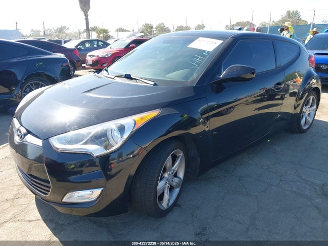 Продаж на аукціоні авто 2014 Hyundai Veloster Base W/red, vin: KMHTC6AD8EU190795, номер лоту: 42272228