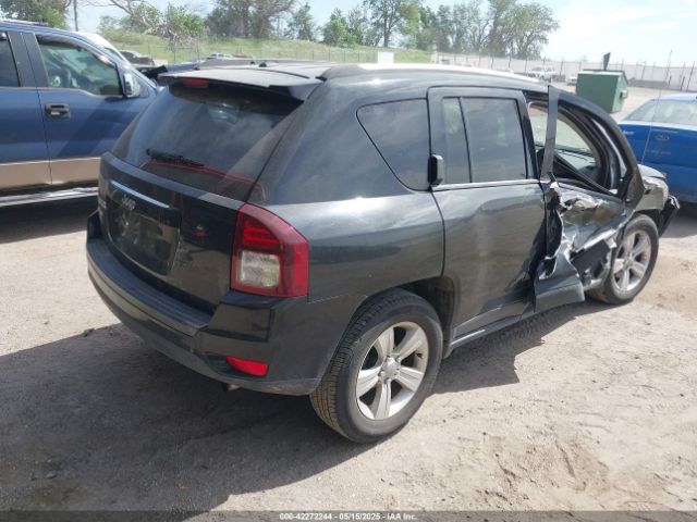 2016 JEEP COMPASS 1C4NJDBBXGD509847 Photo 3