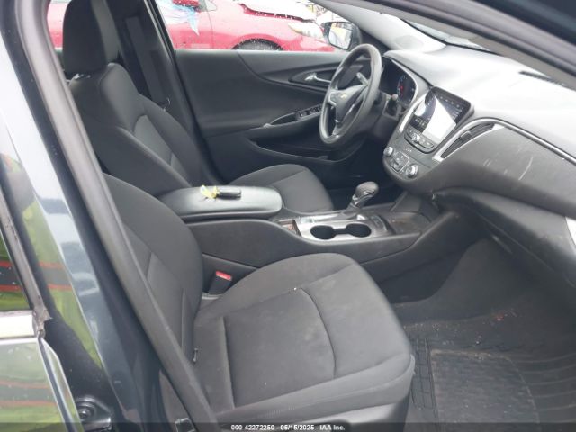 1G1ZB5ST8MF053000 Chevrolet Malibu Fwd Ls
