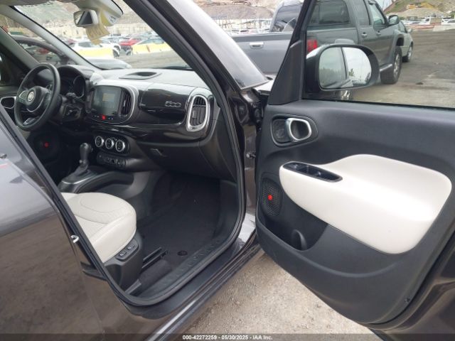 2020 FIAT 500L ZFBNFACH9LZ042570 Photo 4