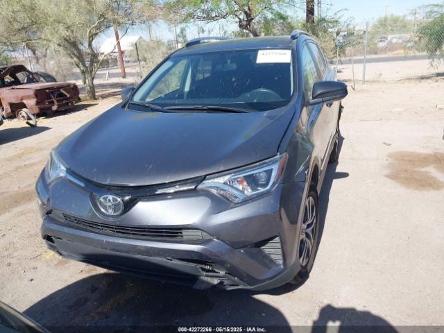 JTMBFREV4GJ102521 Toyota RAV4 LE
