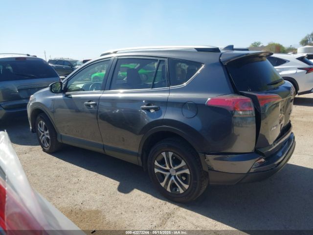 JTMBFREV4GJ102521 Toyota RAV4 LE
